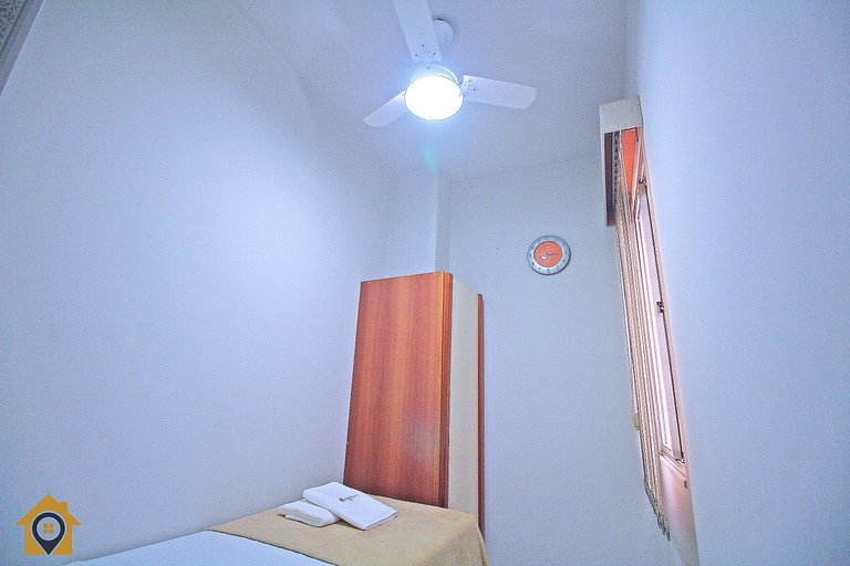 Lindo Apê no Leme: 2 Quartos, a 300m da Praia