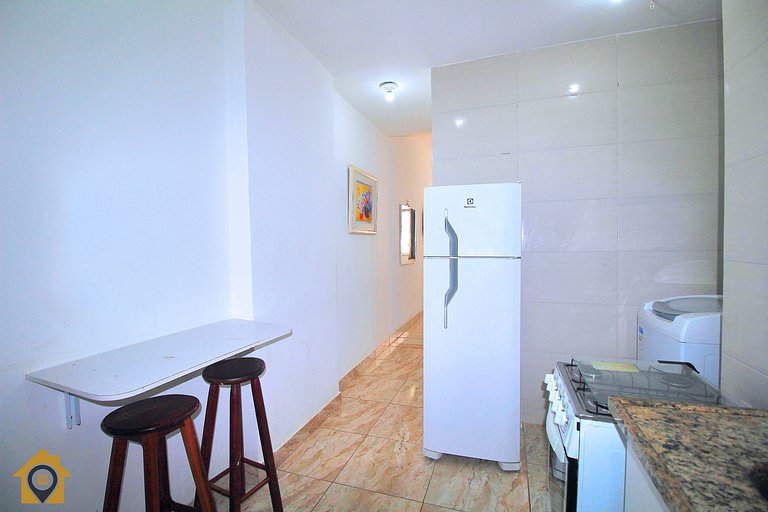 Studio na quadra da praia de Copacabana econômico