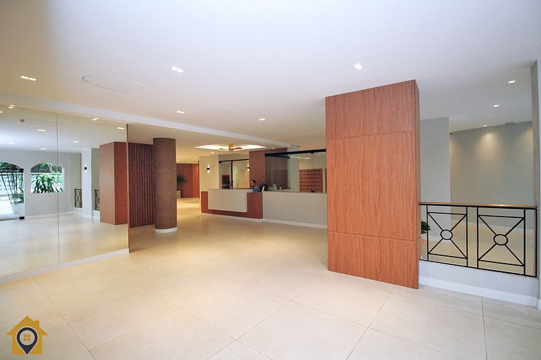 Sala e Quarto no Leme p/ 4 pessoas com garagem