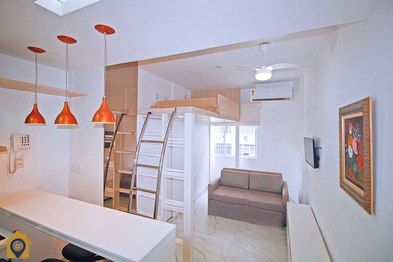 Sofisticado Studio a Passos da Praia de Copacabana
