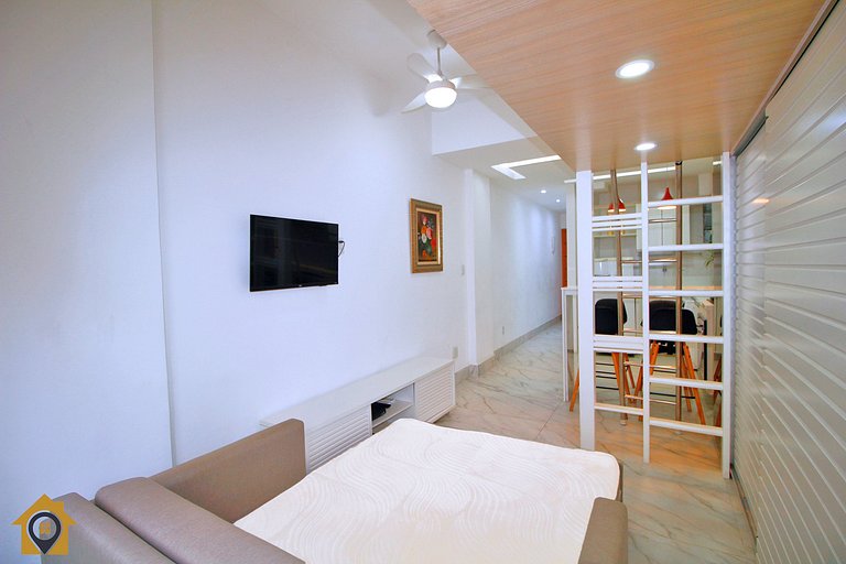 Sofisticado Studio a Passos da Praia de Copacabana