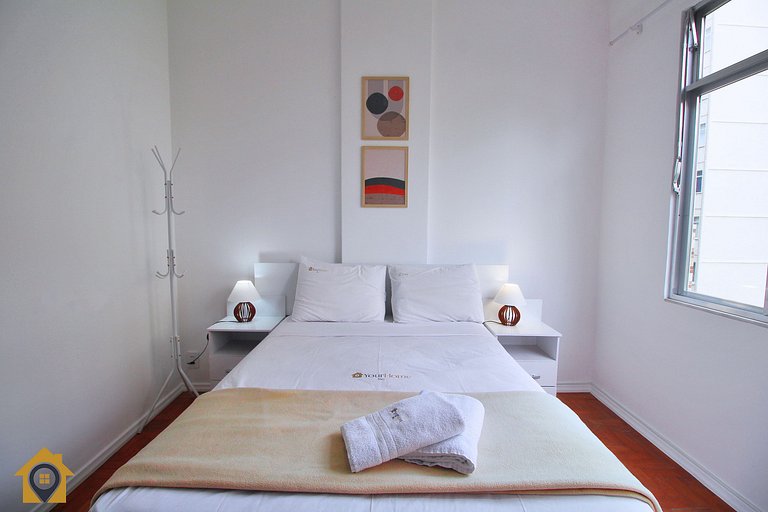 300m da praia: Conforto e localização no Leme