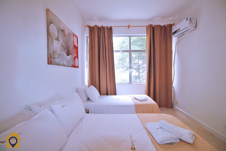 Praia de Copacabana: 2 quartos até 6 pessoas