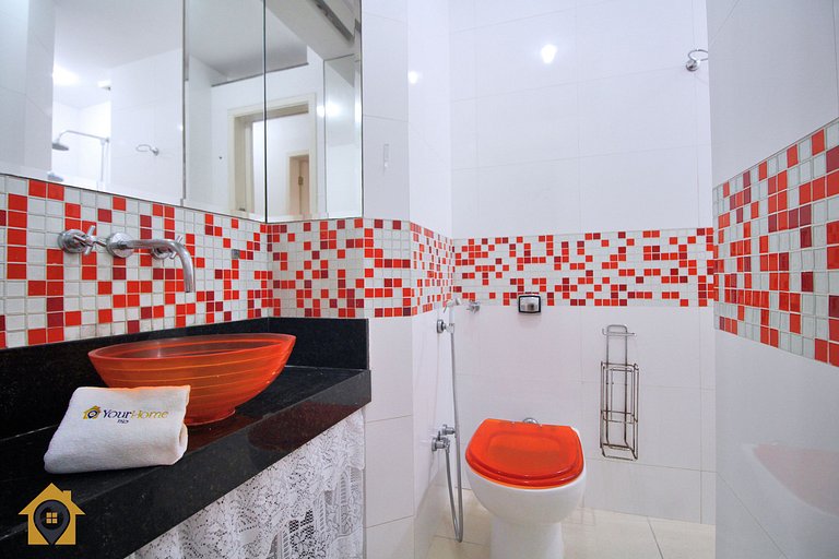 Praia de Copacabana: 2 quartos até 6 pessoas