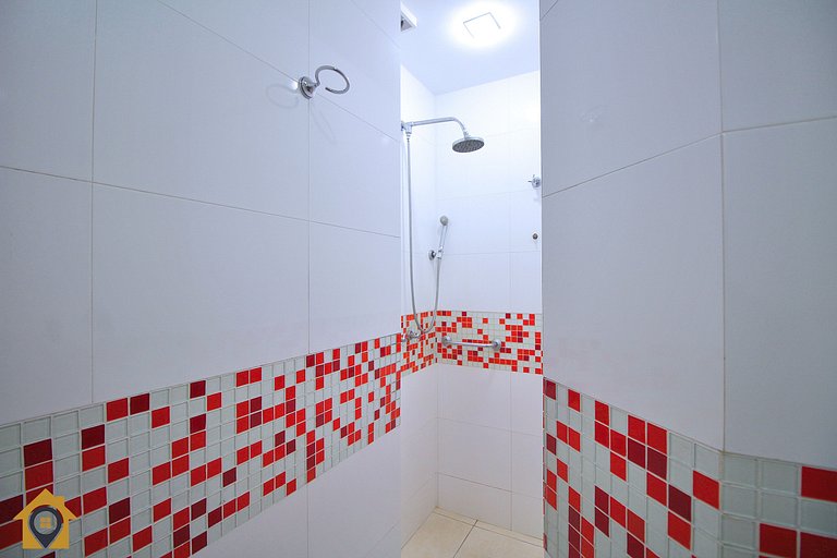 Praia de Copacabana: 2 quartos até 6 pessoas