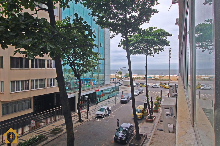 Praia de Copacabana: 2 quartos até 6 pessoas