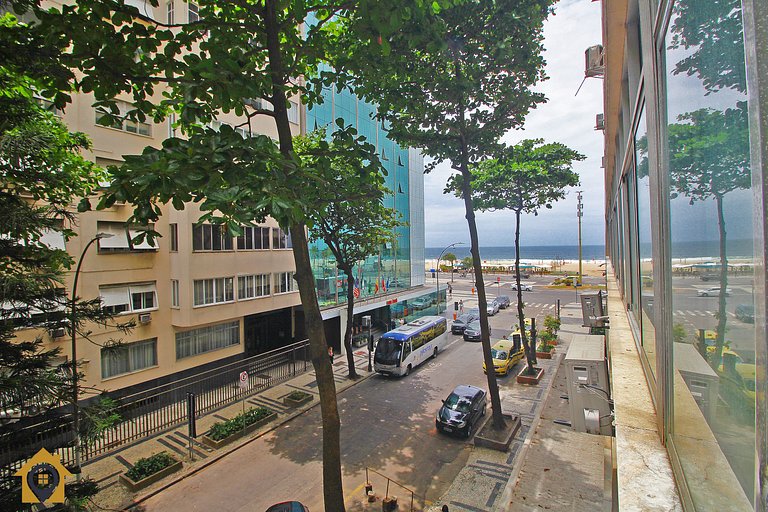 Praia de Copacabana: 2 quartos até 6 pessoas