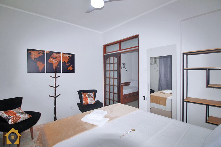 Charmoso Quarto e Sala em Copacabana p/ 4 pessoas