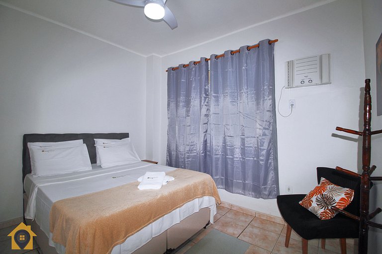 Charmoso Quarto e Sala em Copacabana p/ 4 pessoas