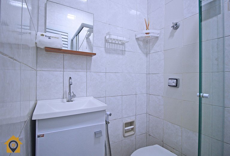 Charmoso Quarto e Sala em Copacabana p/ 4 pessoas