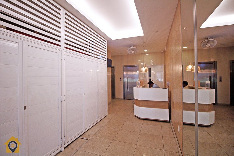 Charmoso Quarto e Sala em Copacabana p/ 4 pessoas