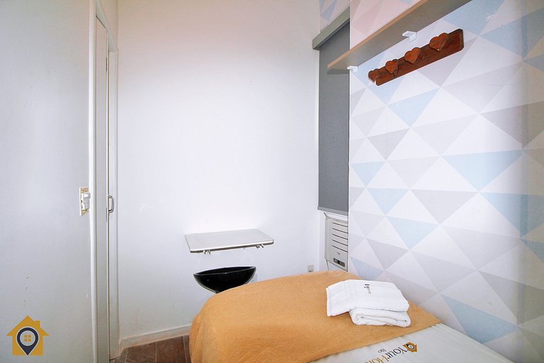 Charme e Conforto no Leme • 300m da Praia