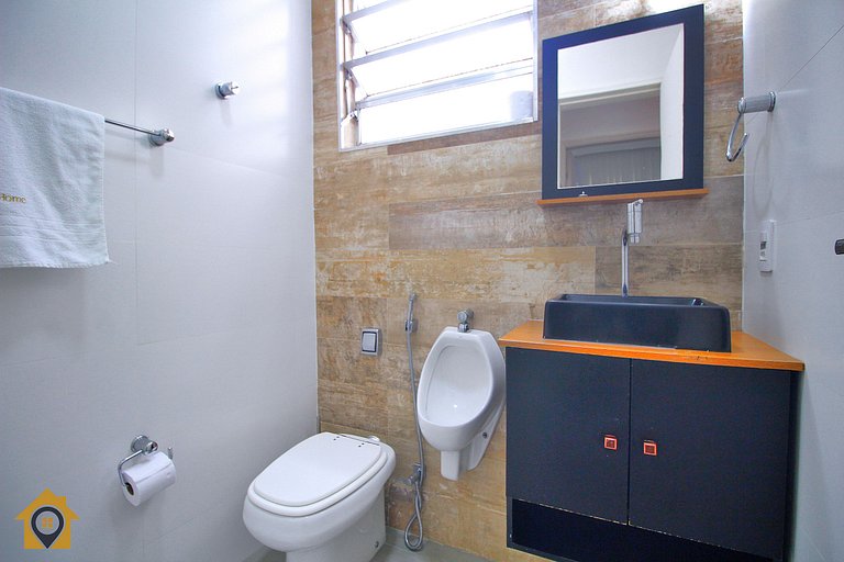 Charme e Conforto no Leme • 300m da Praia