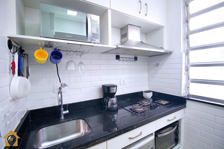 Charme e Conforto no Leme • 300m da Praia