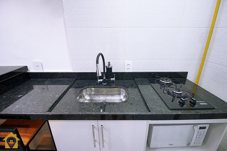 Studio Estiloso e Reformado a Passos da Praia