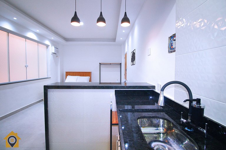 Studio Estiloso e Reformado a Passos da Praia