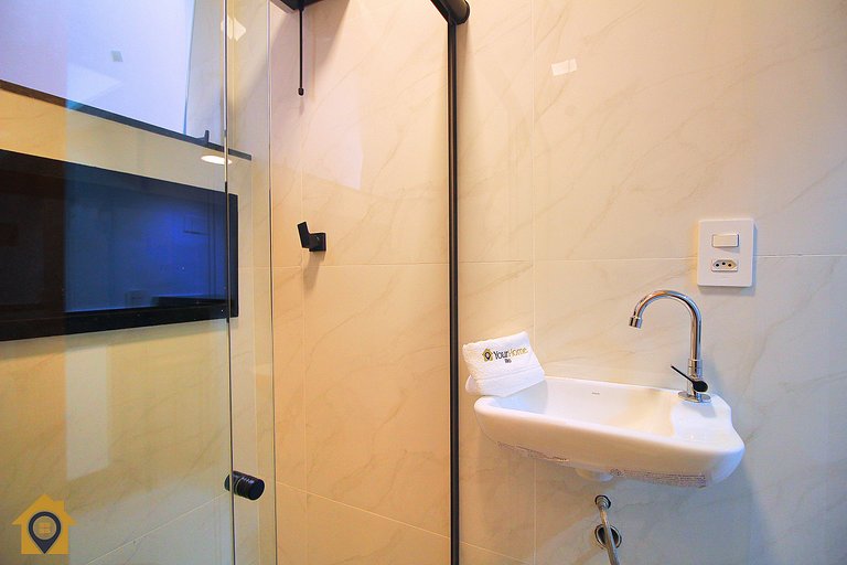 Studio Estiloso e Reformado a Passos da Praia