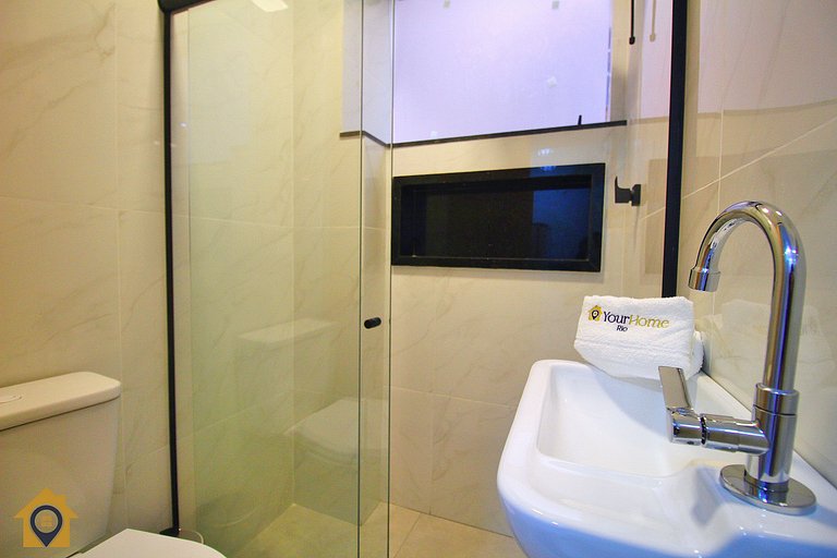 Studio Estiloso e Reformado a Passos da Praia