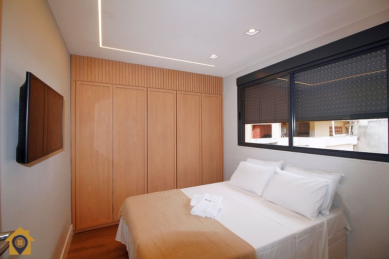 Apto Luxuoso 2 Qtos • 6 Pessoas • Passos da Praia