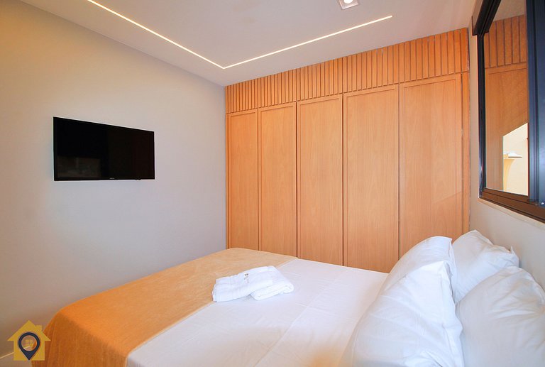 Apto Luxuoso 2 Qtos • 6 Pessoas • Passos da Praia