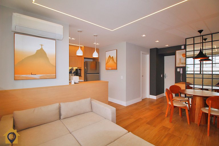 Apto Luxuoso 2 Qtos • 6 Pessoas • Passos da Praia