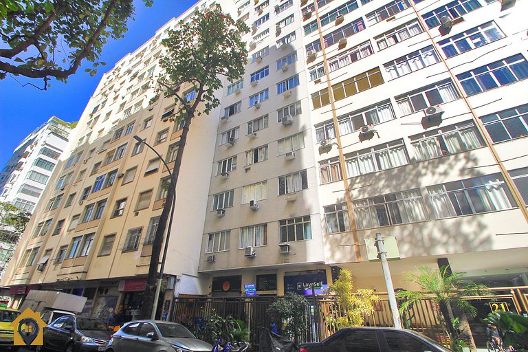 Apto Luxuoso 2 Qtos • 6 Pessoas • Passos da Praia