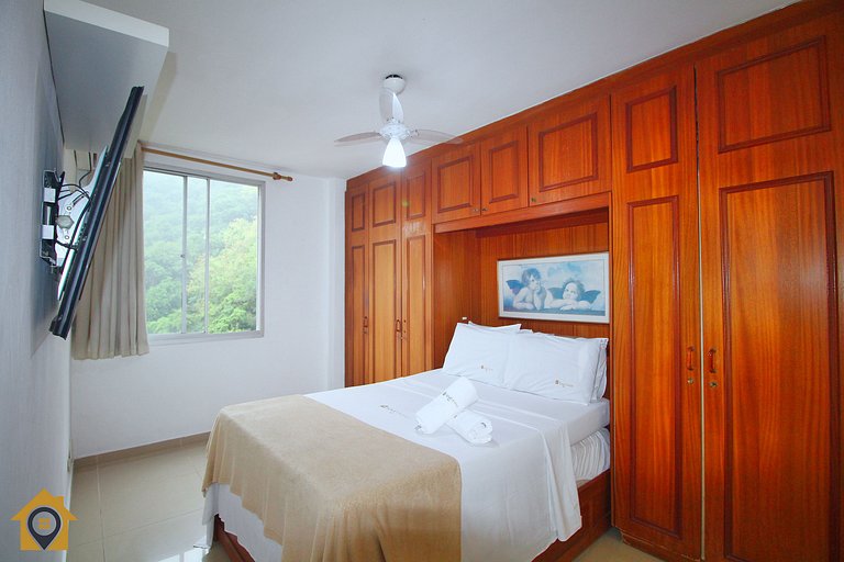 Vista Natural no Leme – Apê Completo p/ 4 Pessoas