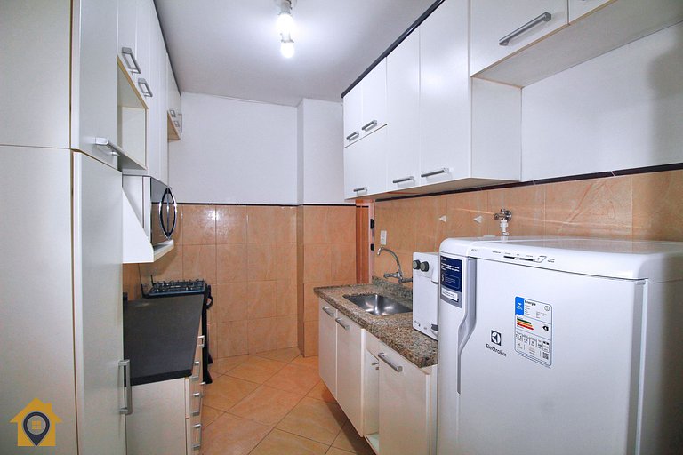 Apartamento Amplo de 2 quartos em Copacabana