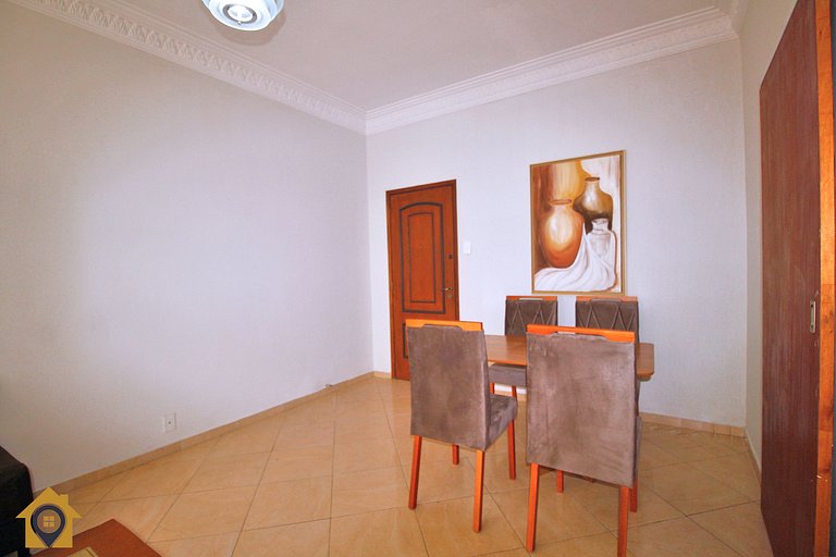 Apartamento Amplo de 2 quartos em Copacabana