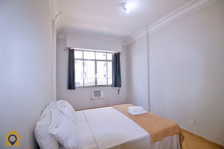 Apartamento Amplo de 2 quartos em Copacabana