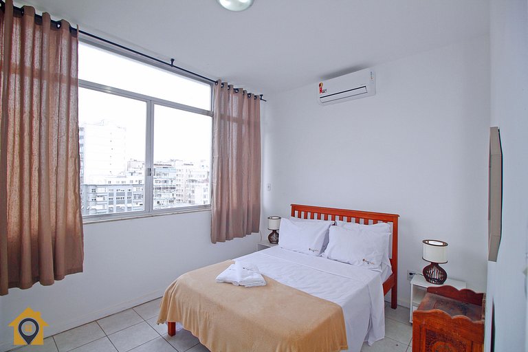 Quarto e Sala com Vista Mar e Cristo p/ 4 pessoas