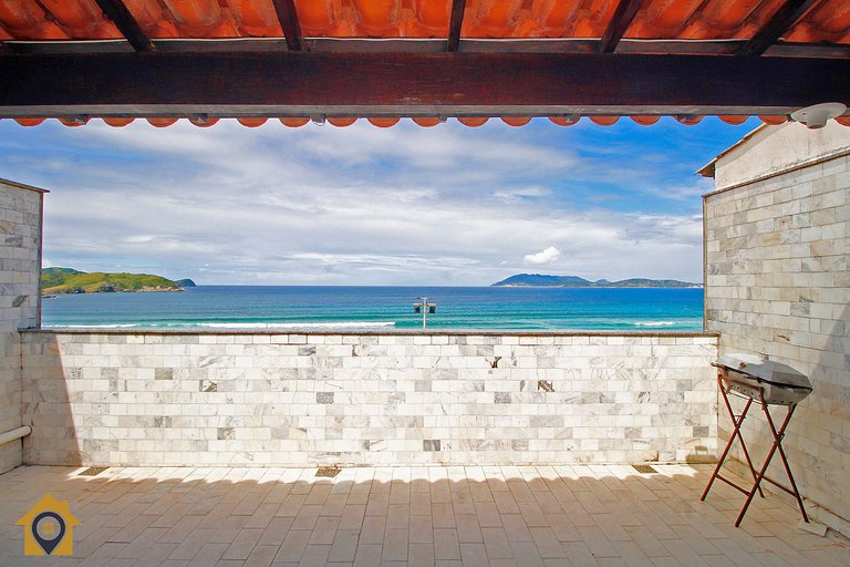 Apto Frente Mar na Praia do Forte p/ 10 pessoas