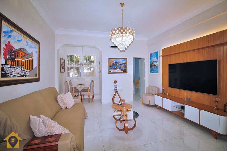 Apartamento Luxuoso no Coração de Copacabana