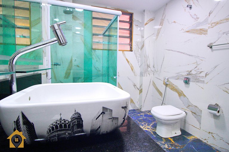Apartamento Luxuoso no Coração de Copacabana
