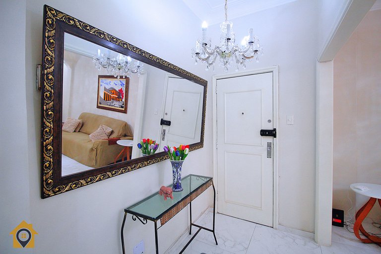 Apartamento Luxuoso no Coração de Copacabana
