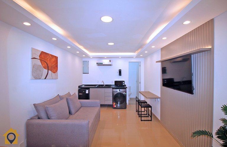 Studio Completo na Quadra da Praia p/ 4 Pessoas