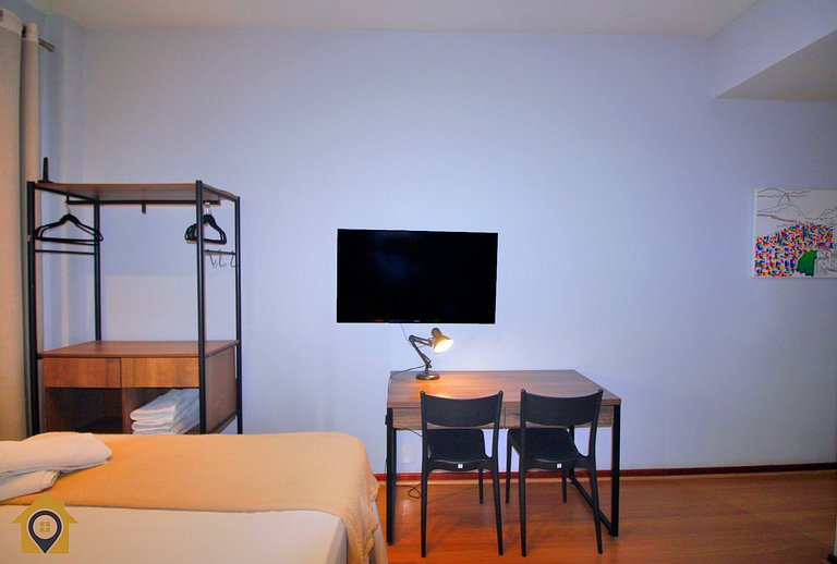 Studio p/ 4 Pessoas Silencioso a 30m da Praia