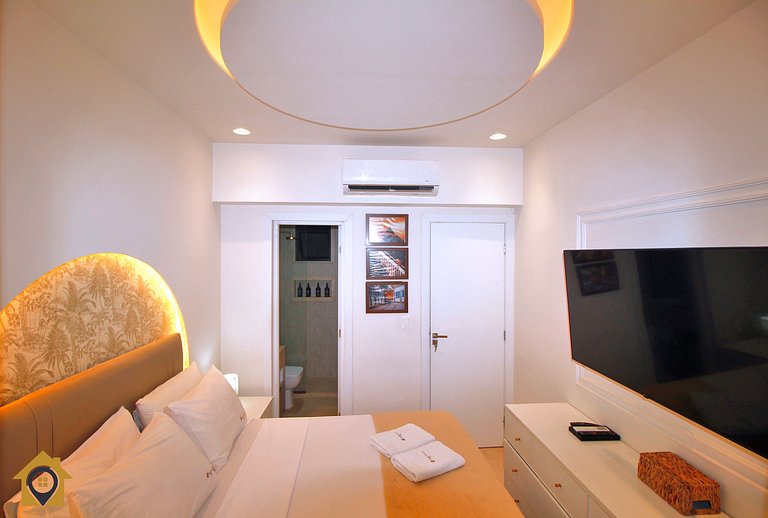 Luxuoso Quarto e Sala com Jacuzzi e Churrasqueira