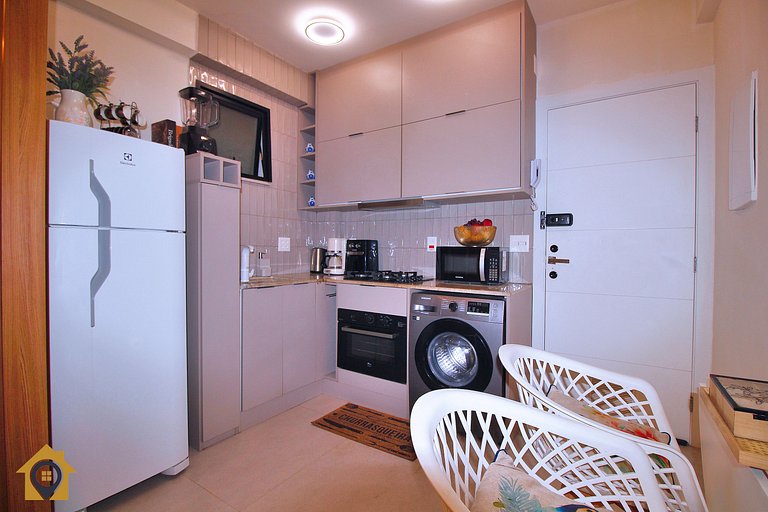 Luxuoso Quarto e Sala com Jacuzzi e Churrasqueira