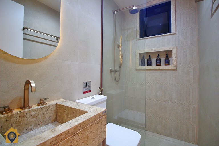 Luxuoso Quarto e Sala com Jacuzzi e Churrasqueira